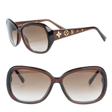 louis vuitton occhiali prezzo|Sunglasses .